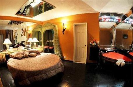 Hialeah Executive Motel Miami Springs Room photo