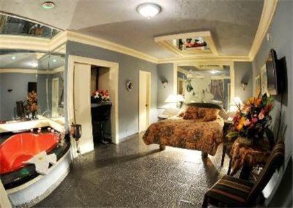 Hialeah Executive Motel Miami Springs Room photo